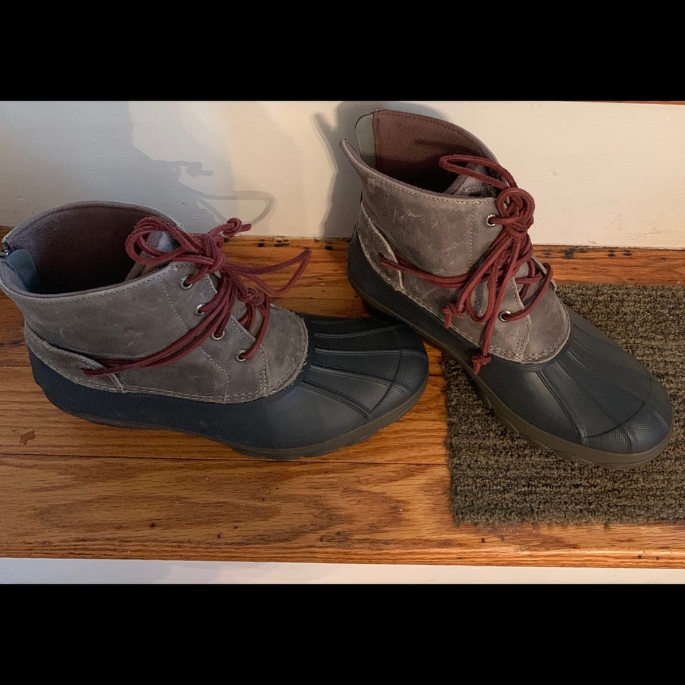 SPERRY Saltwater Wedge Tide Women's Duck Boots